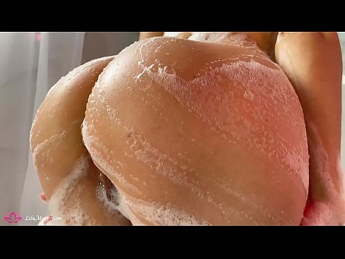 ❤️ Une brune masturbe sa chatte avec un vibrateur jusqu'à un orgasme intense sous la douche. ❌ Vidéo de porno at fr.hentaizm.ru ❌❤