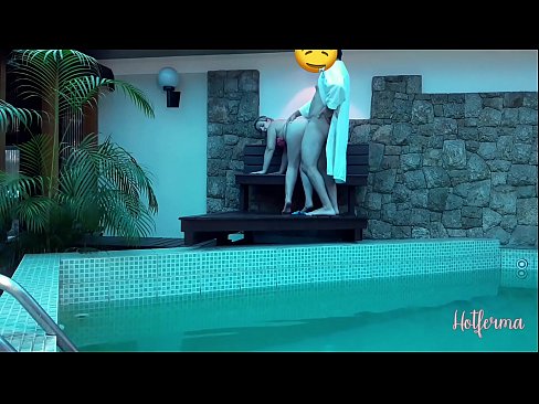 ❤️ Le patron invite la femme de chambre à la piscine, mais n'a pas pu résister à une chaude ❌ Vidéo de porno at fr.hentaizm.ru ❌❤